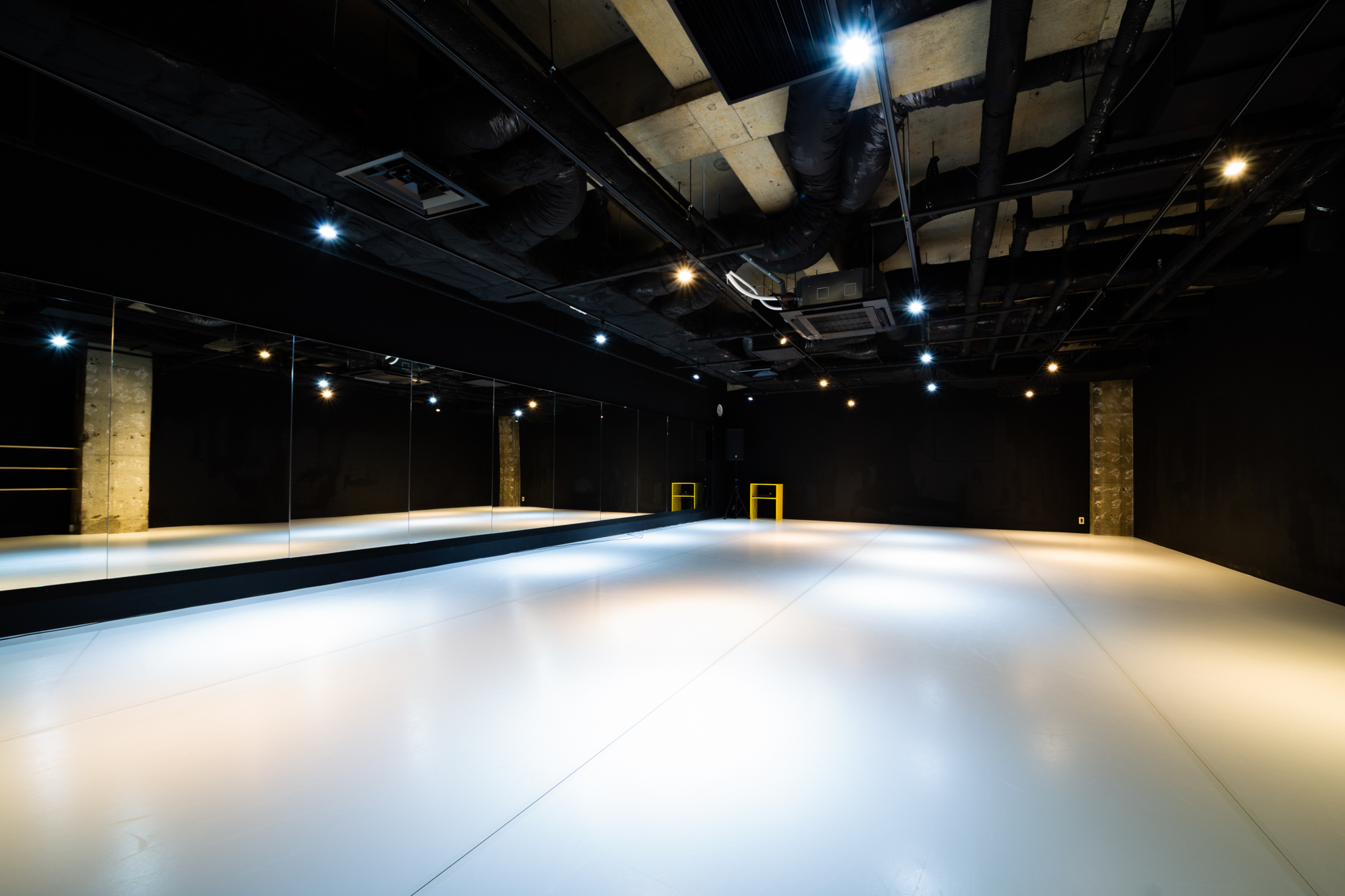 DANCE STUDIO BOW (ダンススタジオバウ)